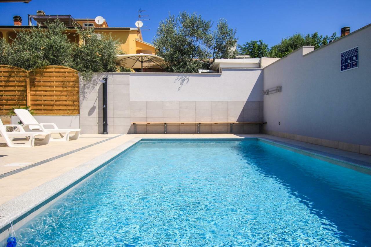 Villa Silver Novigrad With Private Pool Exterior foto