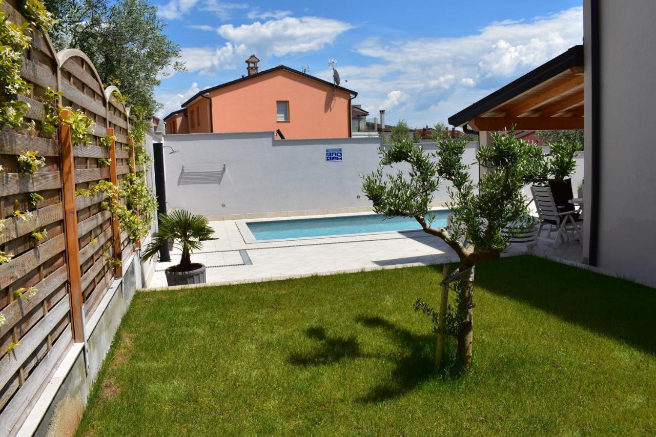 Villa Silver Novigrad With Private Pool Exterior foto